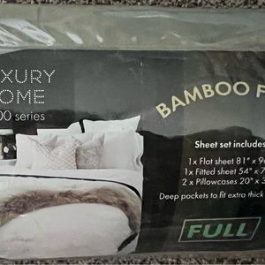 Full Bed Sheets Sage Green Bamboo Fiber NWOT